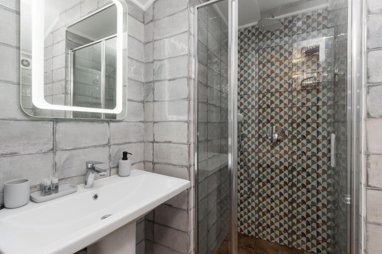 Apart Hotel Lyon D'Opera 오데사 외부 사진